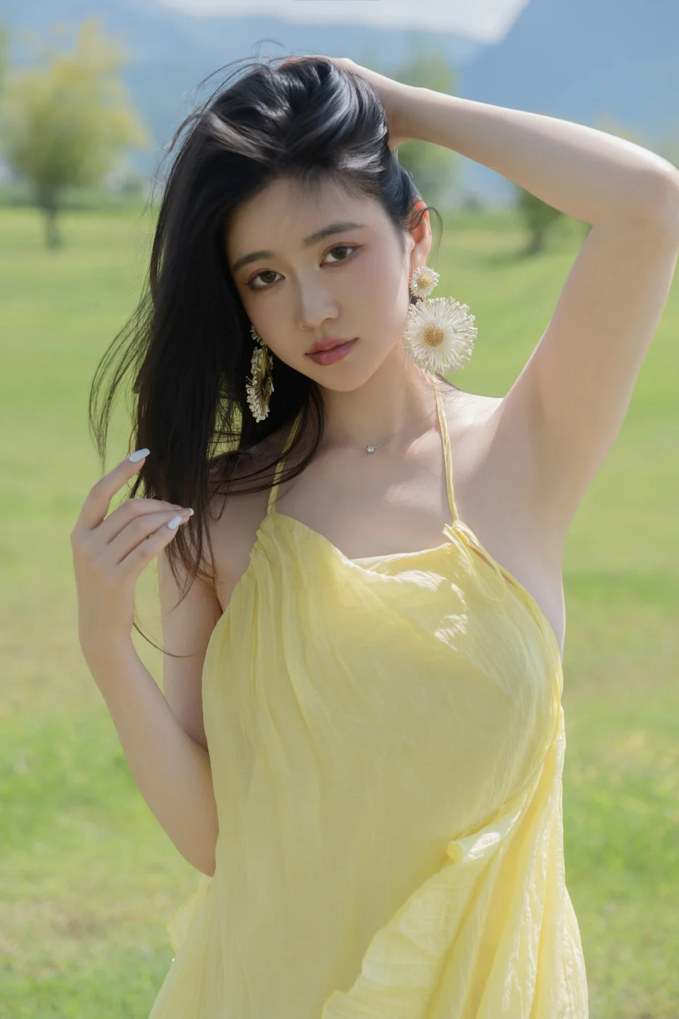 年年 - 绿茵 [83P-479MB] tg@simisebaisi 【丝足阁】076.webp